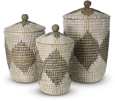 Immagine prodotto di Set di tre ciotole in vimini intrecciato a mano con coperchio, per un uso versatile