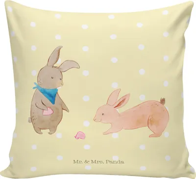 Produktbild von Mr. & Mrs. Panda Deko Kissen Hasen Muschel - Gelb Pastell - Geschenk, Beste Freundin, Muttertag, Strand, Dekokissen, BFF, Meer, Polsterkissen, Polster, Urlaub, bedruckt