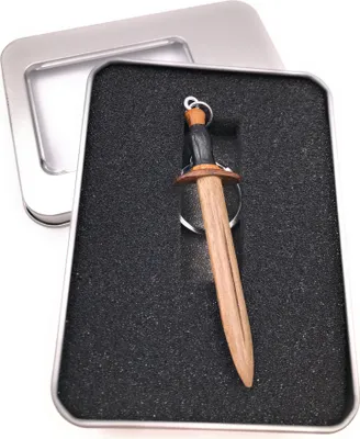 Produktbild von Schlüsselanhänger Holz Schwert Waffe Kampf Stichwaffe Ritter Mittelalter Anhänger in Geschenkbox