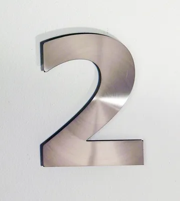 Produktbild von Hausnummer "2", ZWEI, Edelstahl matt gebürstet