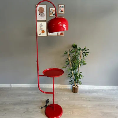 Produktbild von Rotes Bewegliches Kopfteil Moderne Dekorative Metall Stehlampe mit Couchtisch