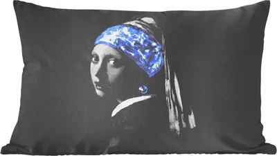 Produktbild von MuchoWow® Zierkissen Sofakissen Wohnzimmer Dekokissen 60x40 cm Mädchen mit einem Perlenohrring - Vermeer - Blau - Kopfkissen - Polster mit Foto