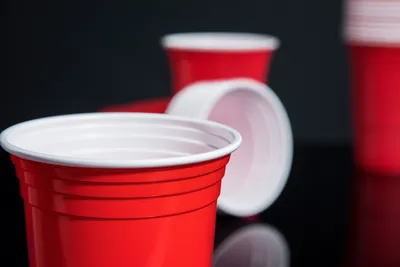 Produktbild von TRESKO Rote Partybecher 250 Stück Trinkbecher Mehrwegbecher Plastikbecher Party Beer Pong Cups