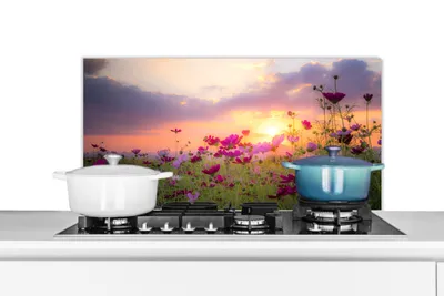 Obrázok produktu pre KitchenYeah® Kuchynský splashback - Kuchynský splashback - Ochrana steny sporáka a drezu - Západ slnka - Kvety - Ružová - Príroda - Zelená 80x40 - Alu-Dibond (alternatíva skleneného splashbacku) - Tepelne odolný
