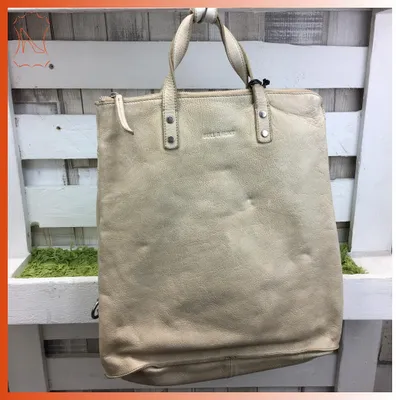 Produktbild von Bull & Hunt großer XL Lederrucksack 37 x 40 x 13 cm, stone