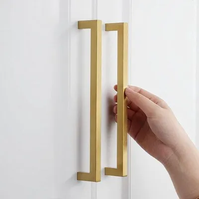 Produktbild von Famanu Möbelgriff aus warmgoldfarbenem Edelstahl - 10 Stück