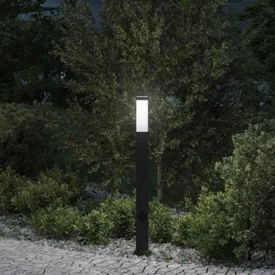 Obrázok produktu pre vidaXL Svetelný stĺpik s vývodom 80 cm čierny IP44