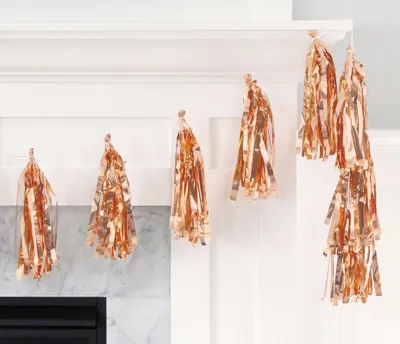 Produktbild von Roségoldene Quasten-Girlande für Party-Dekoration, ca. 2,74 m lang