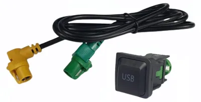 USB Buchse + Kabelbaum für VW RCD 310 510 / RNS 315 510 / Skoda Columbus – Produktansicht
