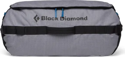 Stonehauler 120 L Duffel von Black Diamond; grau mit blauen Reißverschlüssen; ideal für Reisen.