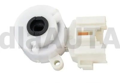 Obrázok produktu pre Spínač zapaľovania pre Toyota Land Cruiser 98-04