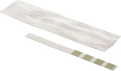 A test strip and its wrapper are laid out on a white background.