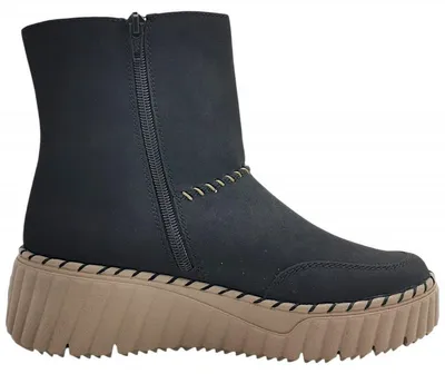 Imagen del producto de Zapatos de mujer Rieker, bota con cremallera, color negro, para uso casual