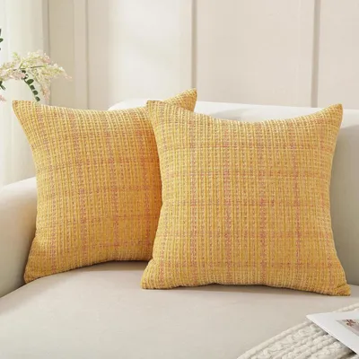 Productafbeelding van Kussensloop set van 2, 60x60 cm, ruitpatroon, chenille, geel