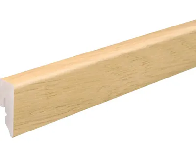 Produktbild von SKANDOR Sockelleiste PVC KU048L Traubeneiche 2400 x 38,5 x 15 mm