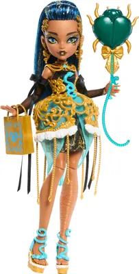 Image de Poupée de célébration Monster High Scary Sweet - Cleo JBG76
