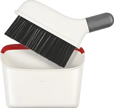 Produktbild von OXO 1334280MLNYK Good Grips Kehrgarnitur klein und kompakt, weiß/schwarz/rot