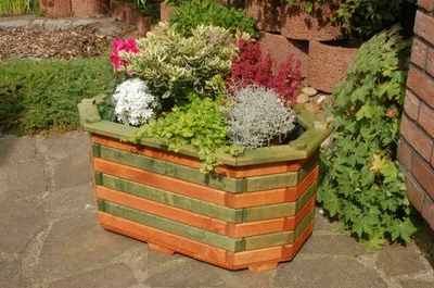 Produktbild von Pflanzkasten, Blumenkasten, Blumenkübel aus massivem Holz , für den Garten, (ohne Blumen)