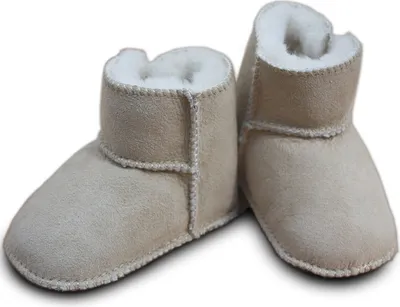 Produktbild von Heitmann Felle Paar Baby-Lammfellschuhe, Farbe Sand mit Klettverschluss, Größe 18/19 929SD18