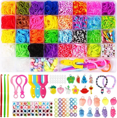 Zdjęcie produktu dla Zestaw do tworzenia bransoletek Loom Bands 2500+, 30 kolorów. Idealny do tworzenia biżuterii przez dzieci, np. bransoletek. Zawiera gumki i inne akcesoria do rękodzieła