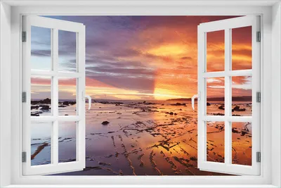 Produktbild von Wallario Poster mit Fenster-Illusion: Wattwanderung am Meer bei Sonnenuntergang, Größe: 61 x 91,5 cm (Maxiposter)
