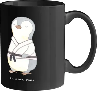 Produktbild von Mr. & Mrs. Panda Tasse Judo Umarmungen - Schwarz - Geschenk, Sportart, Teamsport, Sportler Geschenke, Disziplin, Wettkampf, Trinkbecher, Kaffeebecher, Bedruckte, Humor