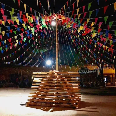 Productafbeelding van Meerkleurige wimpelketting, 240 meter lang, met 450 vlaggen van nylon, geschikt voor feesten en de tuin