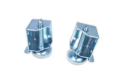 Produktbild von IHC 2 links+ 2 rechts Seitlich Möbelfuß Möbelfüße Sockelfuß Sockelfüße Tischfuß M8x60mm verstellbar