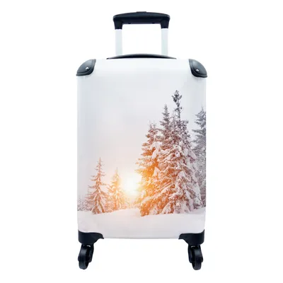 Produktbild von MuchoWow® Koffer Handgepäck Trolley Rollkoffer Kleine Reisekoffer mit 4 Rollen - Sonne - Bäume - Schnee - Cabin Size < 55x40x23 cm & 55x40x20 cm - Fotokoffer - Kabinenkoffer - Boardgepäck - Reise-Box - Reisekoffer - Reisegepäck - Koffer mit Bild - Trolley für Kinder