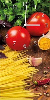 Produktbild von Wallario Design Wanduhr Italienisches Menü mit Spaghetti, Tomaten, Basilikum und Gewürzen aus Echtglas, Größe 30 x 60 cm