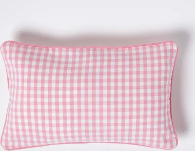 Produktbild von HOMESCAPES Gingham-Kissenbezug aus Baumwolle, 30 x 50 cm, rosa