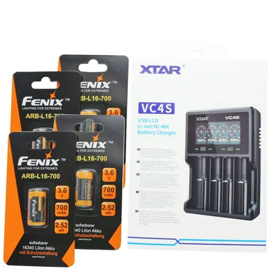 Produktbild von Schnell-Ladegerät und 8 Akkus CR123A mit 3,6 Volt bis 3,7 Volt, max. 850mAh