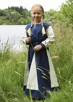 Produktbild von Kinder Wikingerkleid mit Gürtel Solveig, blau/natur aus Baumwolle Mittelalterkleid für Mädchen Mittelalter LARP Wikinger Größe: 164