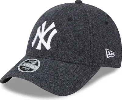 Produktbild von New Era 9Forty Damen Cap - FLEECE New York Yankees schwarz