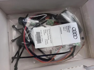 Immagine prodotto di Kit di installazione originale AUDI A4 A5 A6 A7 per AUDI Wireless Internet (AWIA) 8K0063763