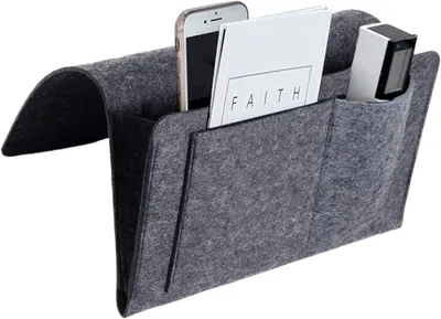 Produktbild von Bett Organizer Filz Betttasche Sofa Organizer Armlehnen Organizer Fernbedienungshalter Bett Betttasche Zum EinhäNge Bettsofa Organizer Remote Control Caddy HäNgeaufbewahrung Nachttisch Organizer