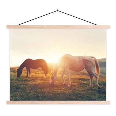 Produktbild von MuchoWow® Textilposter Pferde - Sonne - Tiere 40x30 cm mit holzfarbenen Rahmen - Bilder