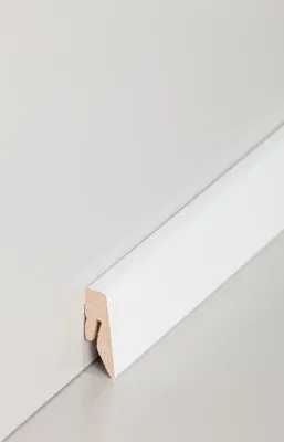 Produktbild von Sockelleiste MDF 15 x 40 x 2500 mm Hochglanz Weiß MDF-Kern foliert Fußleiste by PROVISTON 62.5 Meter | 25 Stück