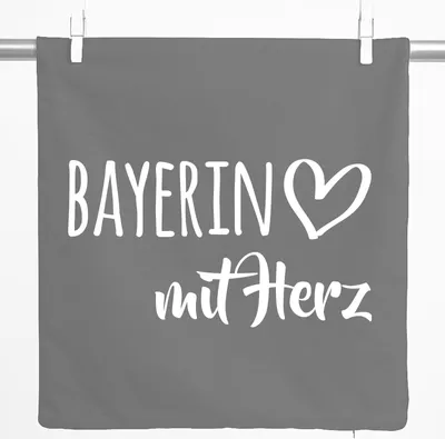 Produktbild von Huuraa Kissenbezug Bayerin mit Herz 40x40cm Steel Grey Baumwolle Dekokissenbezug Geschenkidee
