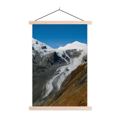 Produktbild von MuchoWow® Textilposter Die Straße in den österreichischen Alpen an der Großglockner Hochalpenstraße 60x90 cm mit holzfarbenen Rahmen - Textil