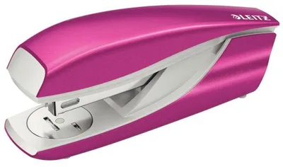 Produktbild von Heftgerät 5502 bis 30 Blatt pink metallic in Blisterverpackung Packung mit 6 Stück