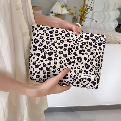 Obrázok produktu pre Carla Dámska kozmetická taška Demiphones leopard One size