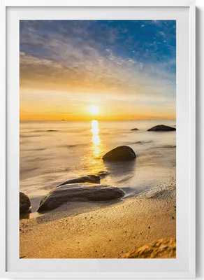 Produktbild von Sonnenaufgang an der Ostsee– Wandbild mit Rahmen – Gerahmtes Bild  – Wanddekoration – 70x100 cm –  Weiß Rahmen
