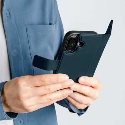 Immagine prodotto di imoshion Custodia 2-in-1 rimovibile per Apple iPhone 12 (Pro) - Blu