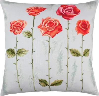Produktbild von RTO Kreuzstichkissen "Wo die Blumen leben" CU023, Zählmuster, 40x40 cm