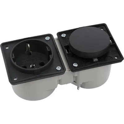 Produktbild von Berker Integro Schalter schwarz matt + Steckdose schwarz ohne Rahmen