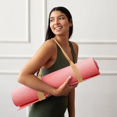 Produktbild von 4 faltbare und platzsparende Yoga-Rollenschlingen aus Polyester und Baumwolle mit verstellbarem Yogagurt für zu Hause und das Fitnessstudio
