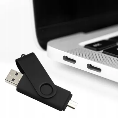 Produktbild von MemoRabbit Twister USB 2.0 USB-C 8 GB Speicherstick
