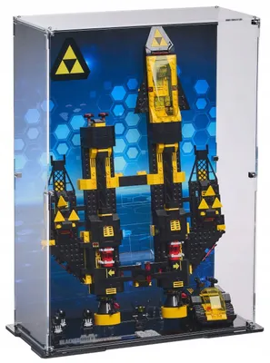Zdjęcie produktu dla Czarna witryna z podświetleniem i nadrukowanym panelem tylnym, przeznaczona do zestawu LEGO® 10355 ICONS – Blacktron Renegade