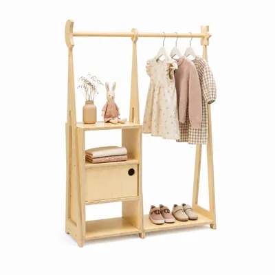 Produktbild von Kinder Kleiderständer mit Kleiderstange und Stauraum, Montessori Kindergarderobe, Natur - leg&go, KI-generiertes Bild